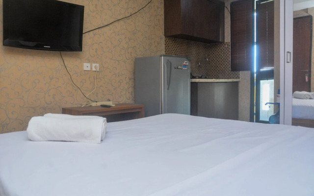 Comfort Studio Room At Kebagusan City Apartment