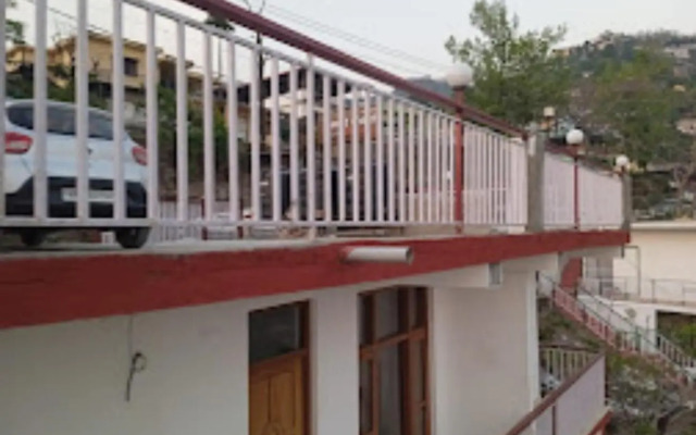 Sunset Chalet- A Boutique Homestay, Bhatta, Mussoorie