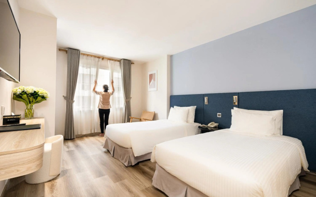 Jovia Hotel - Image 5