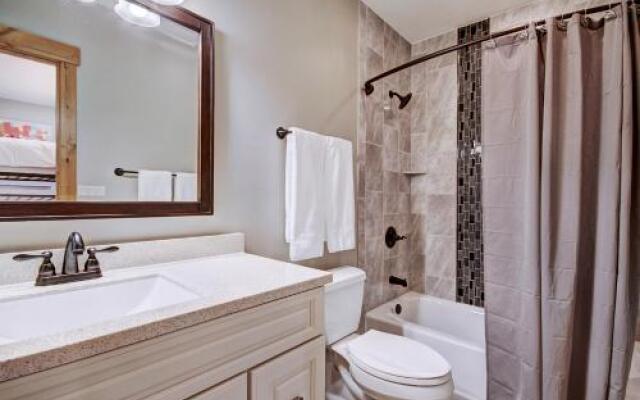 Main Street Retreat Apartment