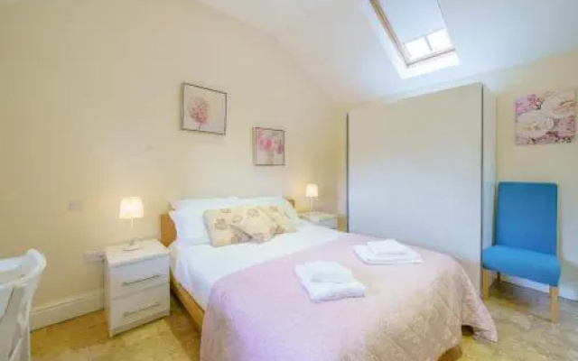 Stable Cottage