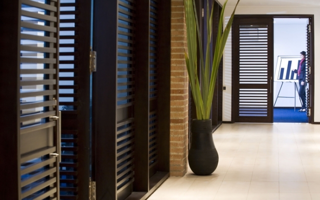 Madisson Inn Hotel & Luxury Suites