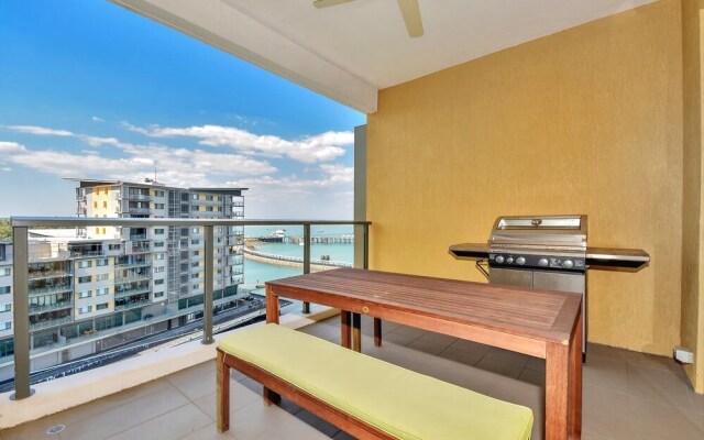 Waterfront Apartment 6802