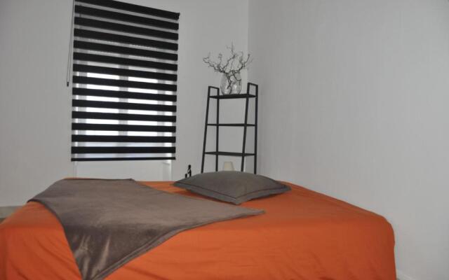 Bel appartement indépendant centre de Magny-Cours avec parking