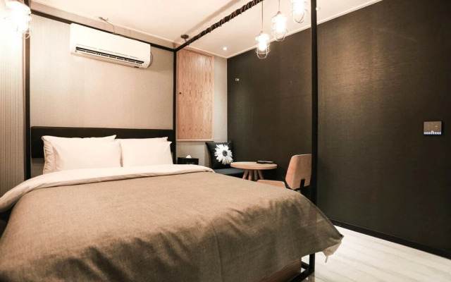 Seongnam Moran Hotel Supil