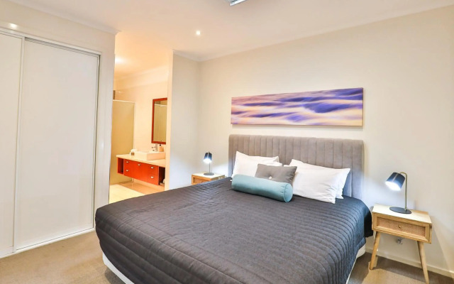 Indulge Apartments Langtree