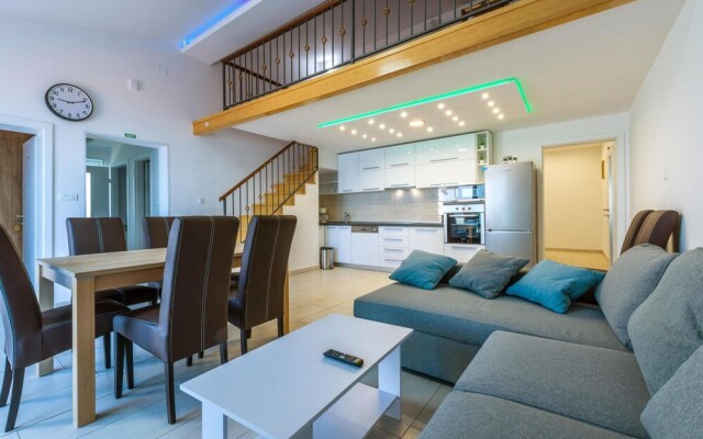 Beautiful Apartment in Jesenice With Wifi and 4 Bedrooms