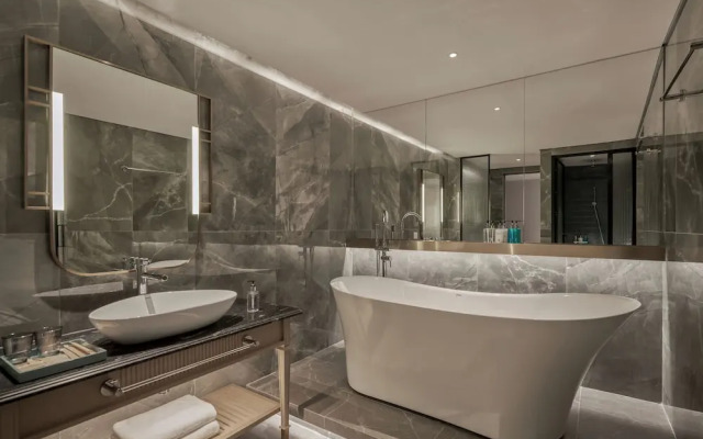 La Siesta Premium Saigon Central