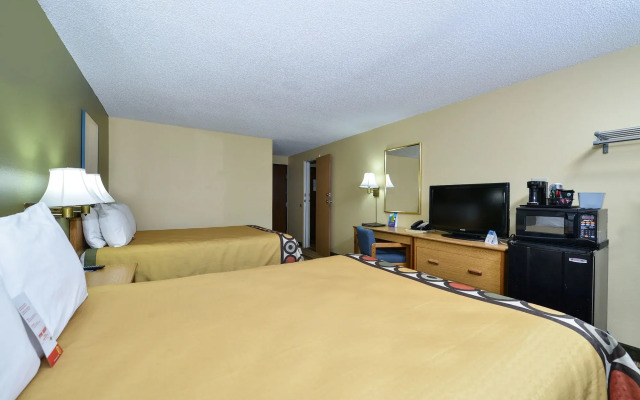 Super 8 by Wyndham Minot Airport