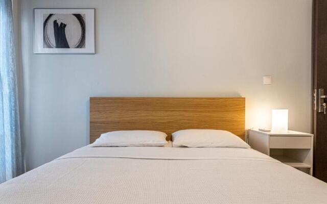 Modern 5BD Apartment in the Heart of Athens