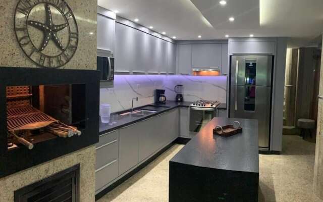 Triplex Pé na Areia - Bombinhas