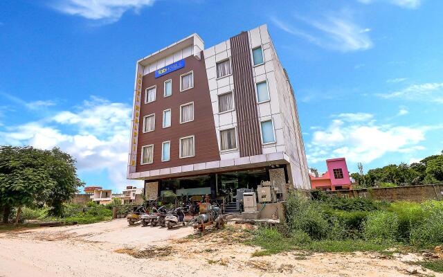 FabHotel World Link