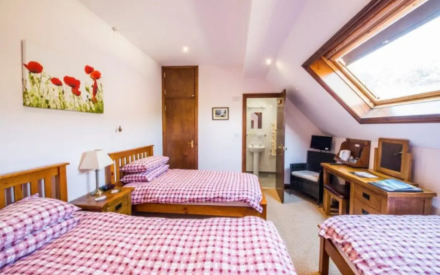 Llanerchindda Farm Guest House