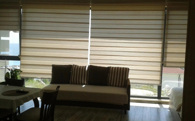 Magnolia Sea View Studio