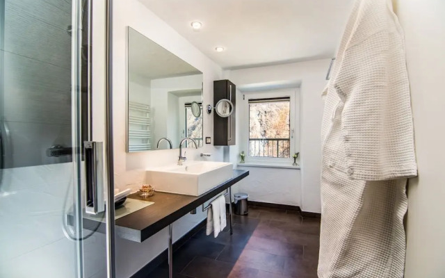 Waldhotel Fletschhorn - Panoramic Retreat in Saas Fee