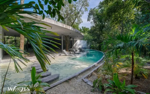 2 Br PH w Private Pool in Luxury Gated Community
