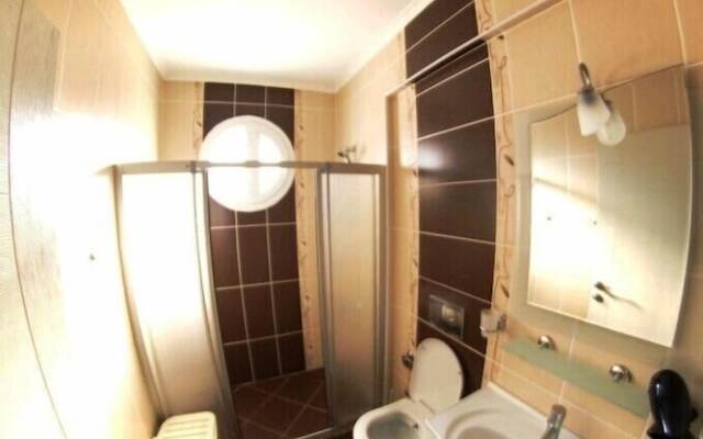 Serenity Apartments 3 by Villamnet