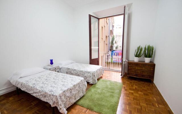 room in girona