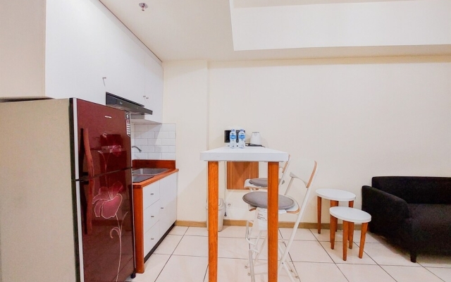 Homey And Warm 2Br At Apartment M-Town Residence