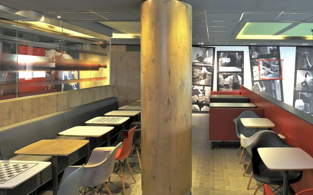 ibis Amsterdam City West