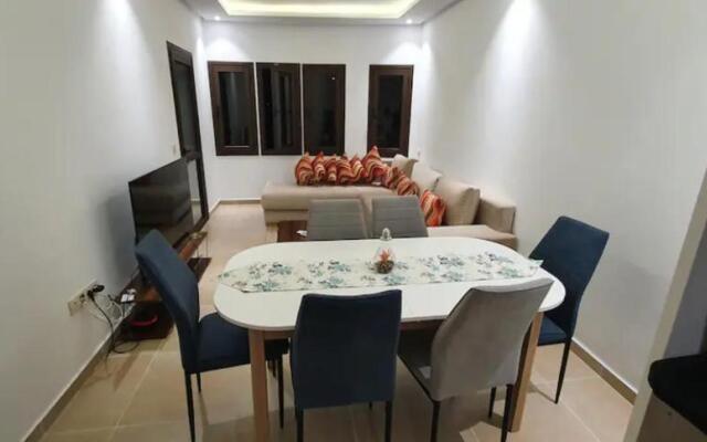 Colina smir appartement en résidence avec piscine Mdiq