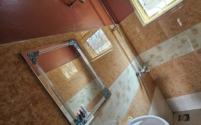 Quiet Apartment With Fast Wifi - Kisaasi Kampala