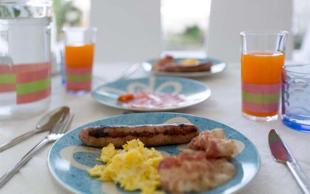 1282 B B Dreams and Delights - Double View Quadrupla