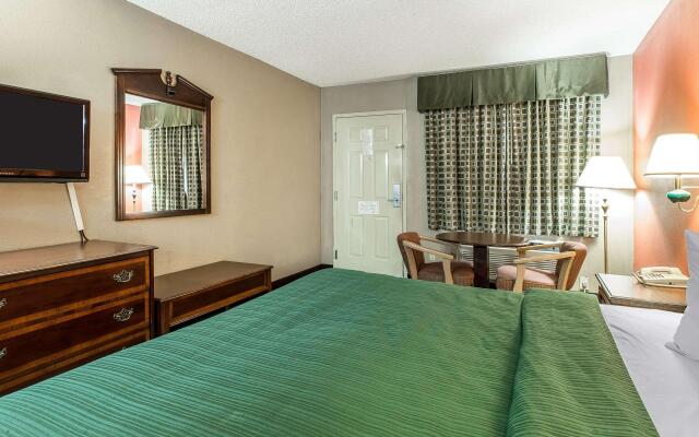 Quality Inn & Suites Macon North