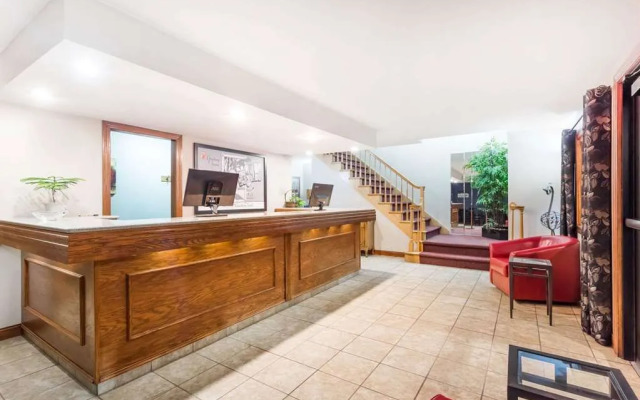 Super 8 By Wyndham Platteville