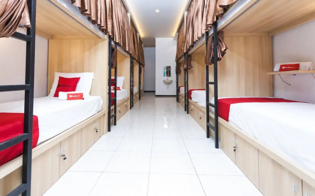 Reddoorz Hostel @ Malang City Center