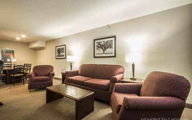 Quality Inn Maple Ridge