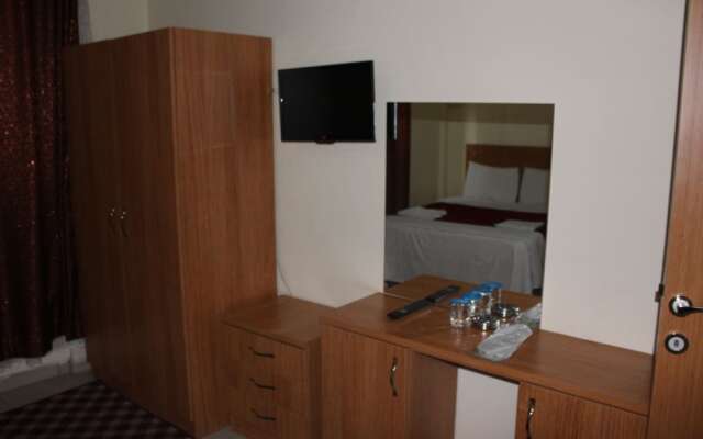 Oz Guven Hotel