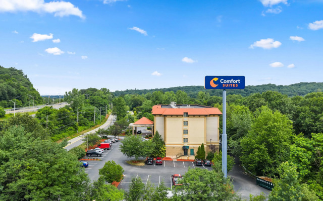 Comfort Suites Near Casinos Norwich-Uncasville CT