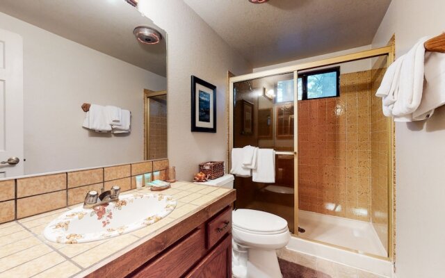 Mammoth Sierra Townhomes #26 3 Bedrooms 3 Bathrooms Condo