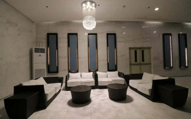 Oasis Regency at Fort Victoria BGC