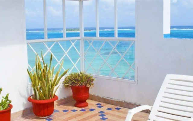 Calypso Beach Hotel