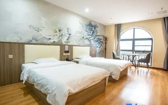 Wuhu Yilv Business Hotel (Government Affairs Center Fangte Branch)