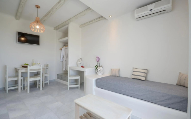Agnanti Hotel