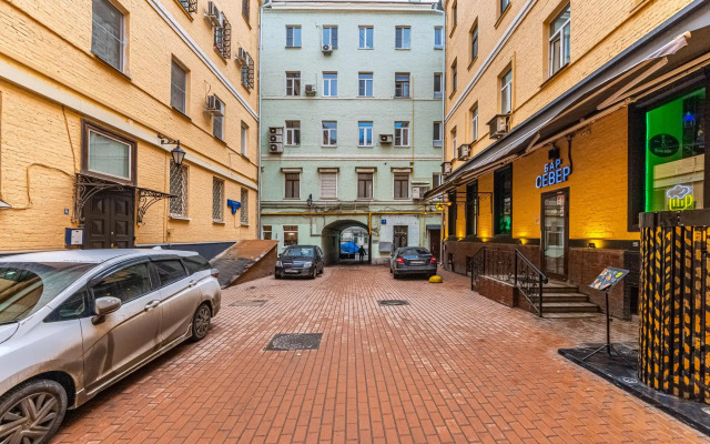 Smart Host на бульваре Страстной