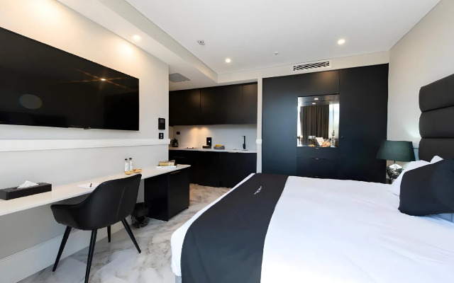 Gladius Hotel & Suites