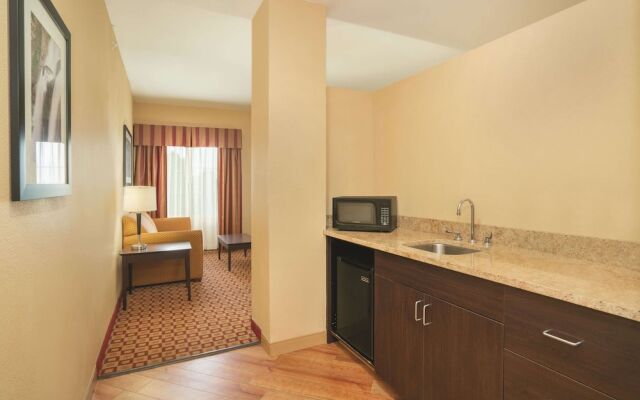 La Quinta Inn & Suites Verona