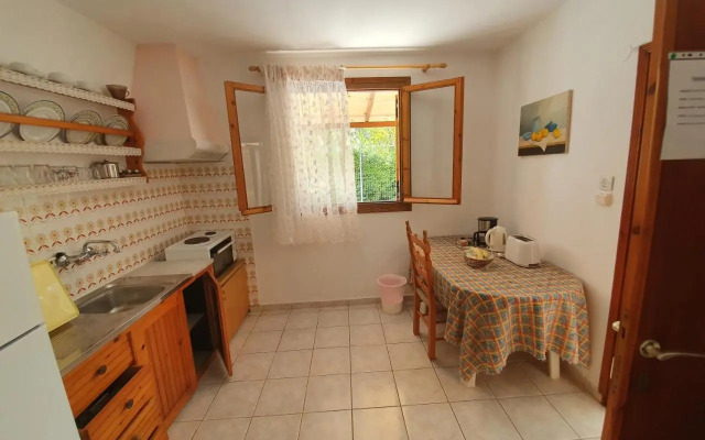 Dionisos Studios and Apts Skiathos