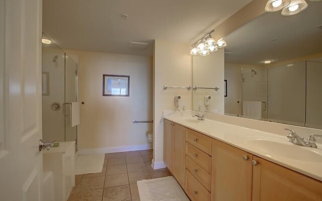 1010 Ocean Palms 103