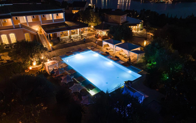 Nefeli Hotel