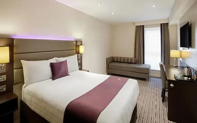 Premier Inn Maidstone (A26/Wateringbury)