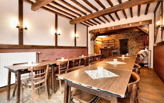 Lavish Holiday Home in Durbuy with Sauna