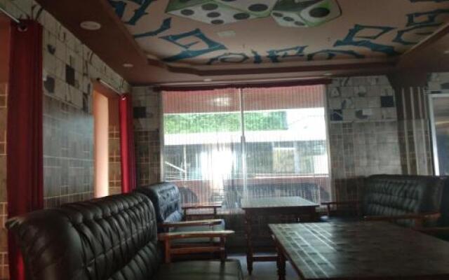7th Sense Restro Bar & Lounge