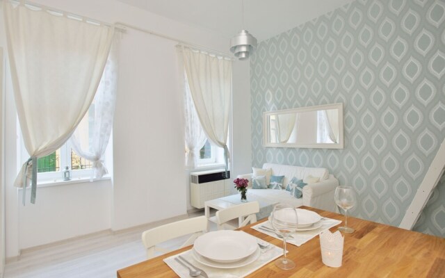 Dob 11 Apartment I.