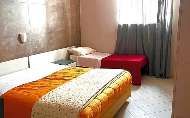 Hotel Mary