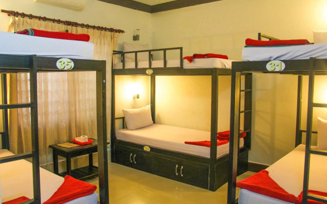 Tropical Breeze Guesthouse